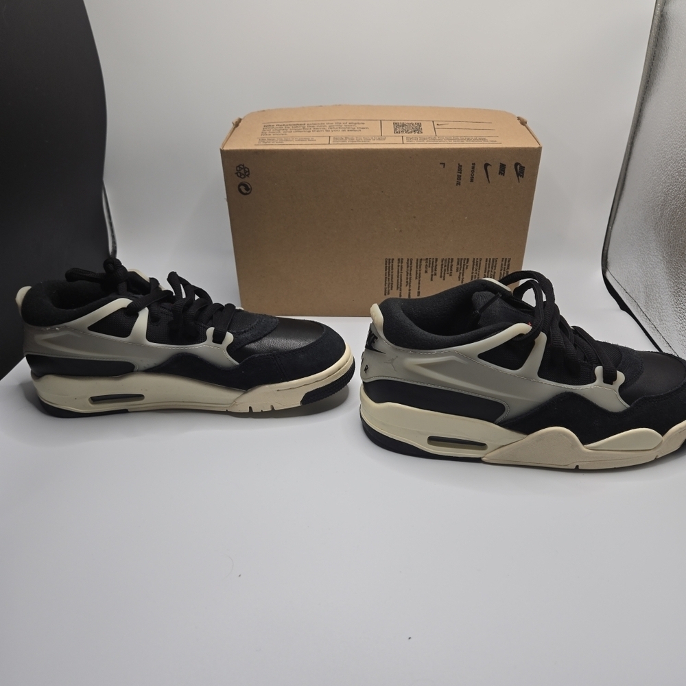 Size 7 (GS) - Jordan 4 Retro Mid Bred Reimagined 2024 - Picture 5 of 10